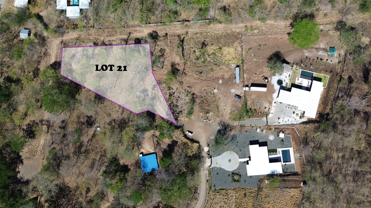 Grande Reserve Lot 21 - Playa Grande