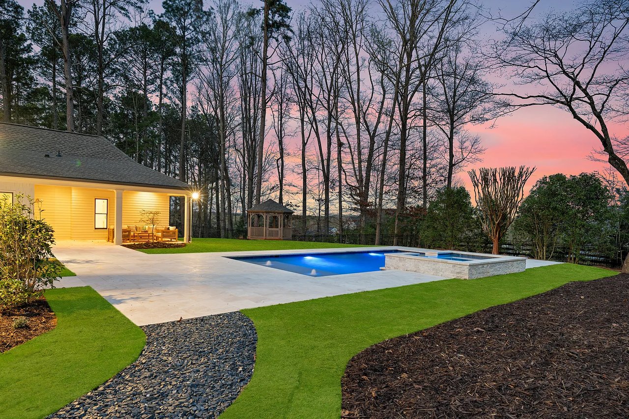 15445 Thorntree Run