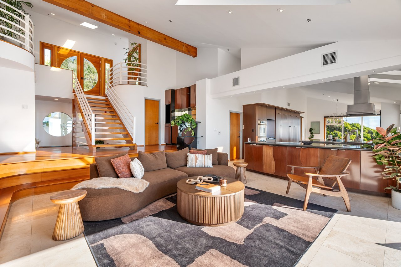 Casa Bianca by Oraklus