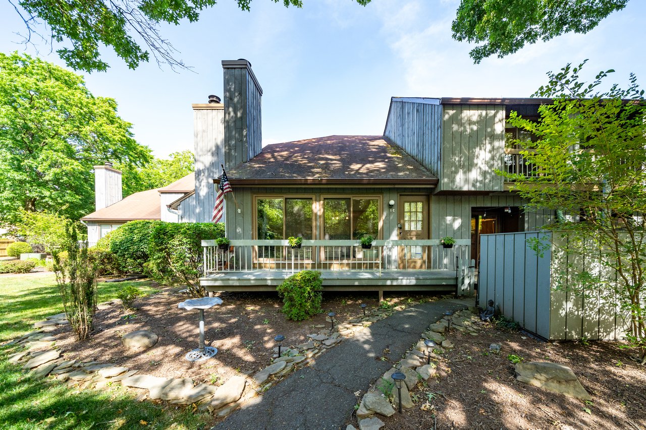300 Gemini Dr #1C
