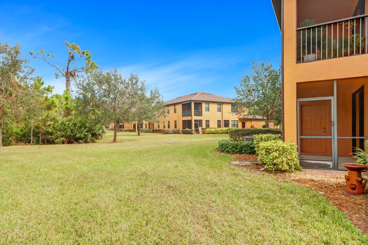 3788 Pino Vista Way #1