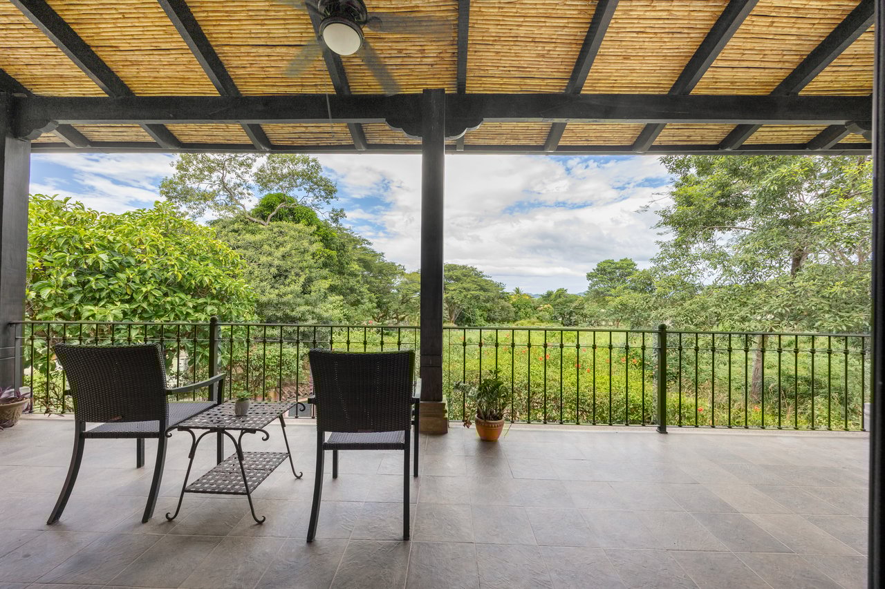 Casa de Vida, Altos de Flamingo | Mediterranean-Style Villa with Pool & Guest House Near Playa Flamingo