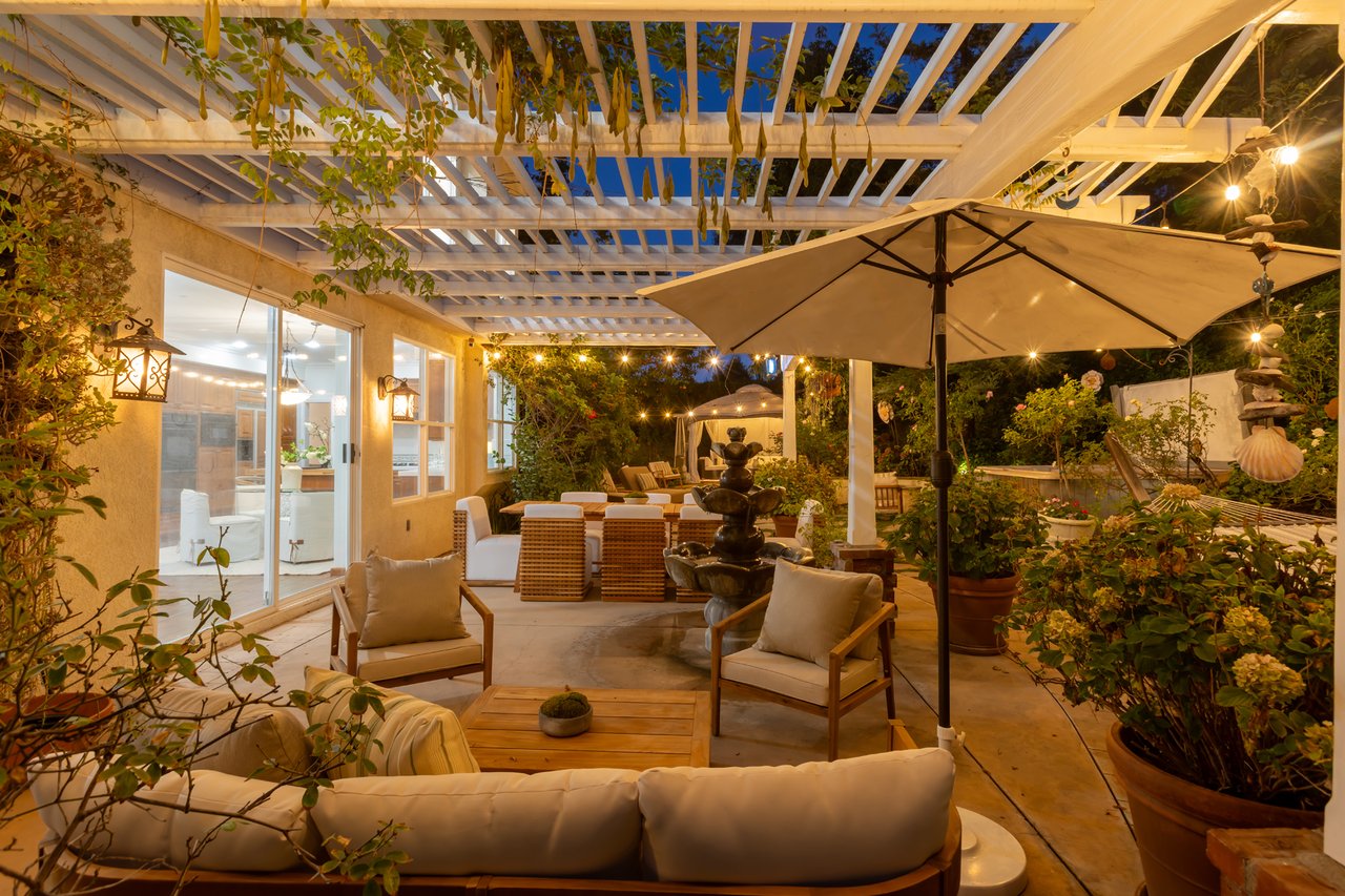 5985 Vista De La Luz