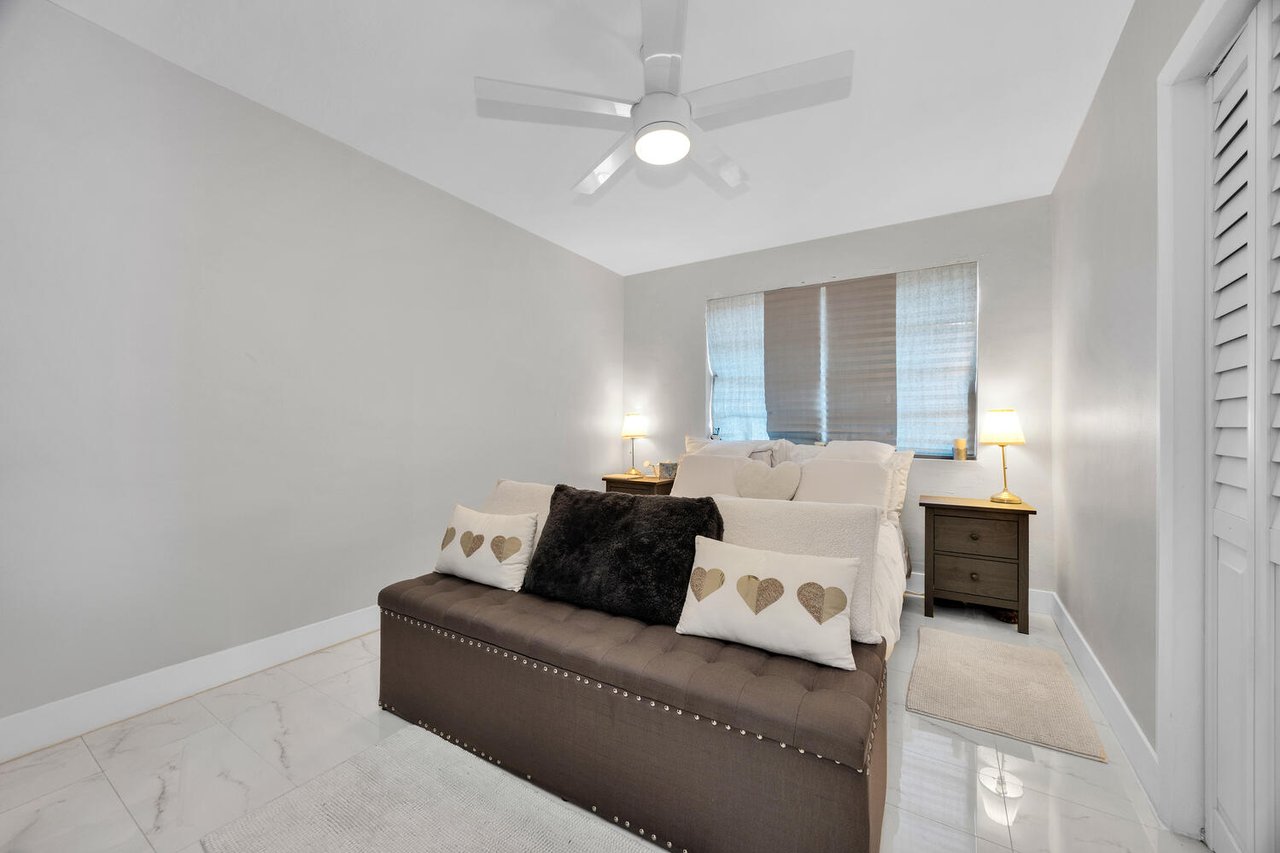 Calling All Investors - Pinecrest Duplex For Sale