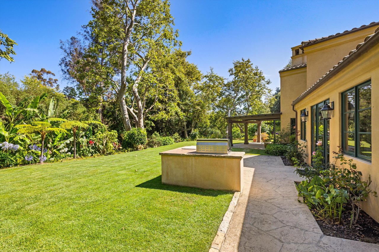 342 Sheffield Drive