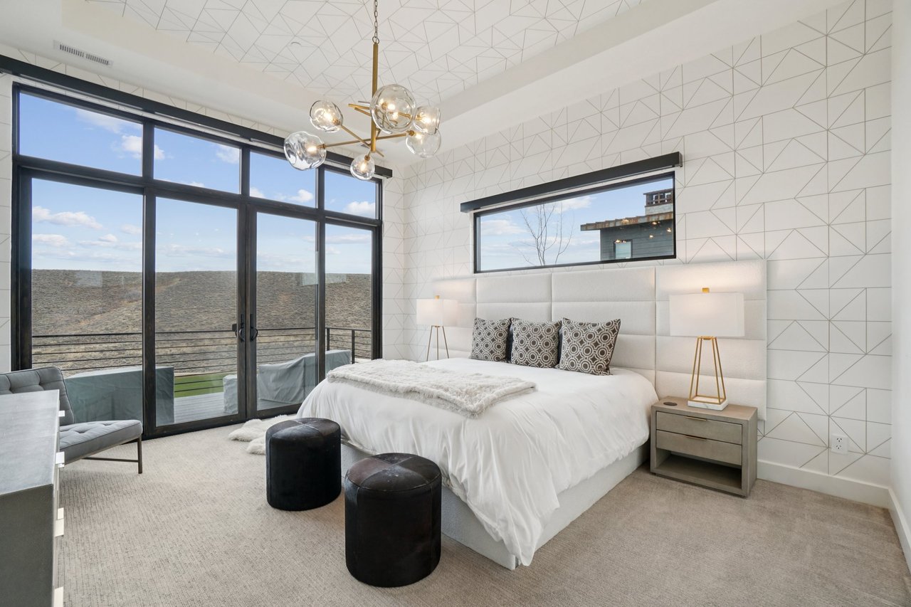 6768 Golden Bear Loop