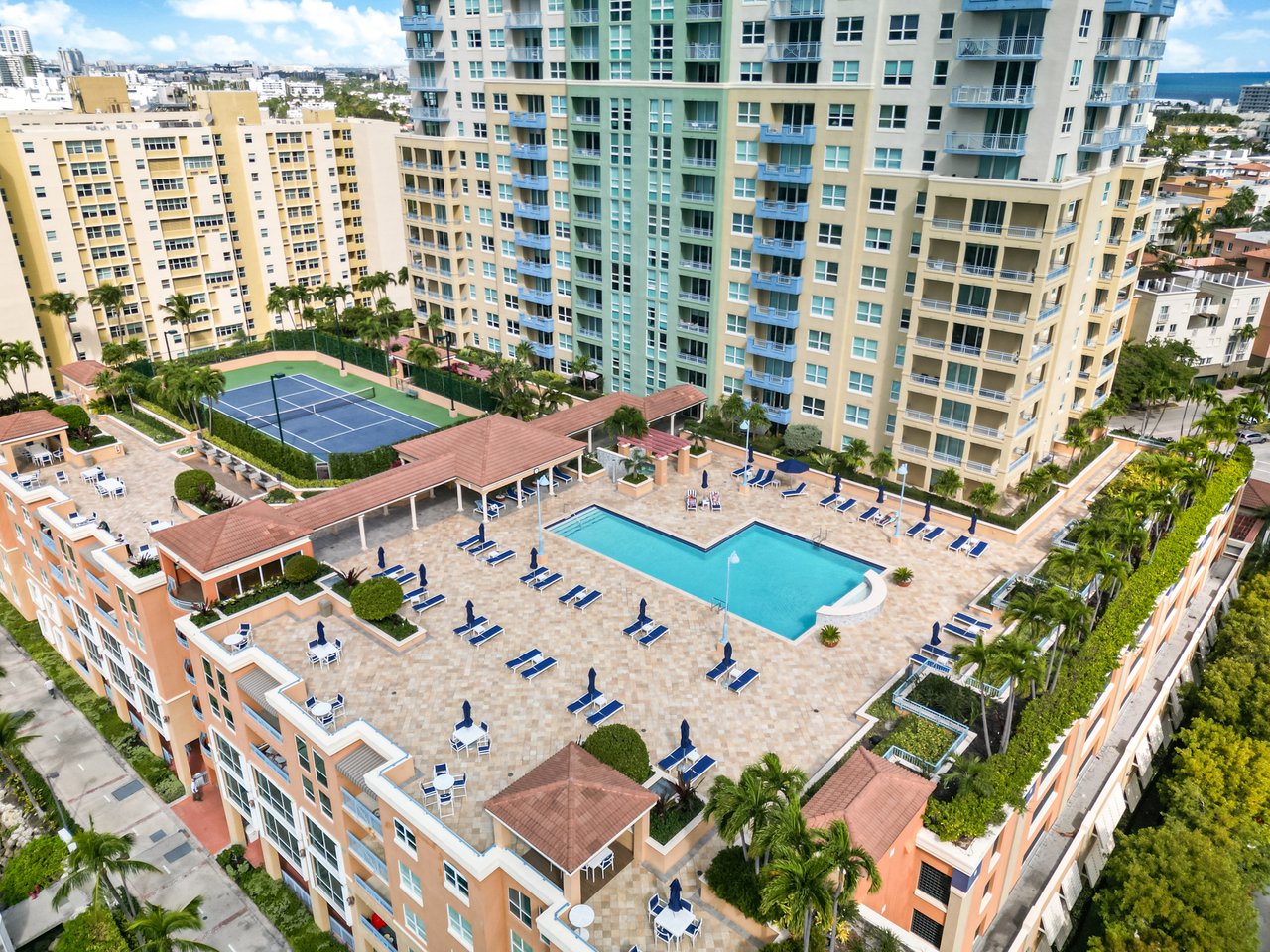 Yacht Club at Portofino Condo for Sale | Unit 1209 | South of Fifth