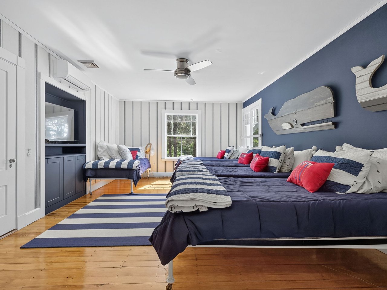 Waterfront Off Market Private Exclusive 