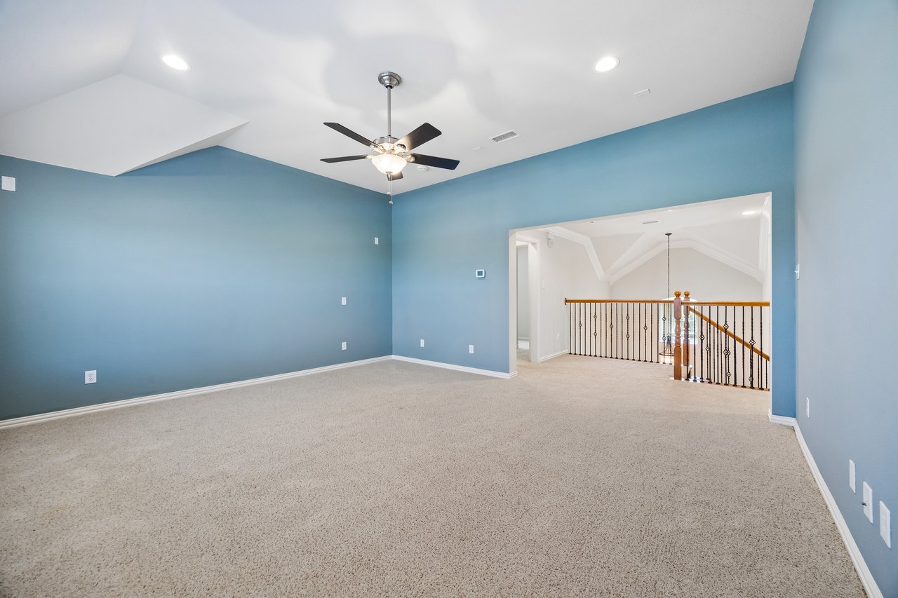 7001 Handen Drive