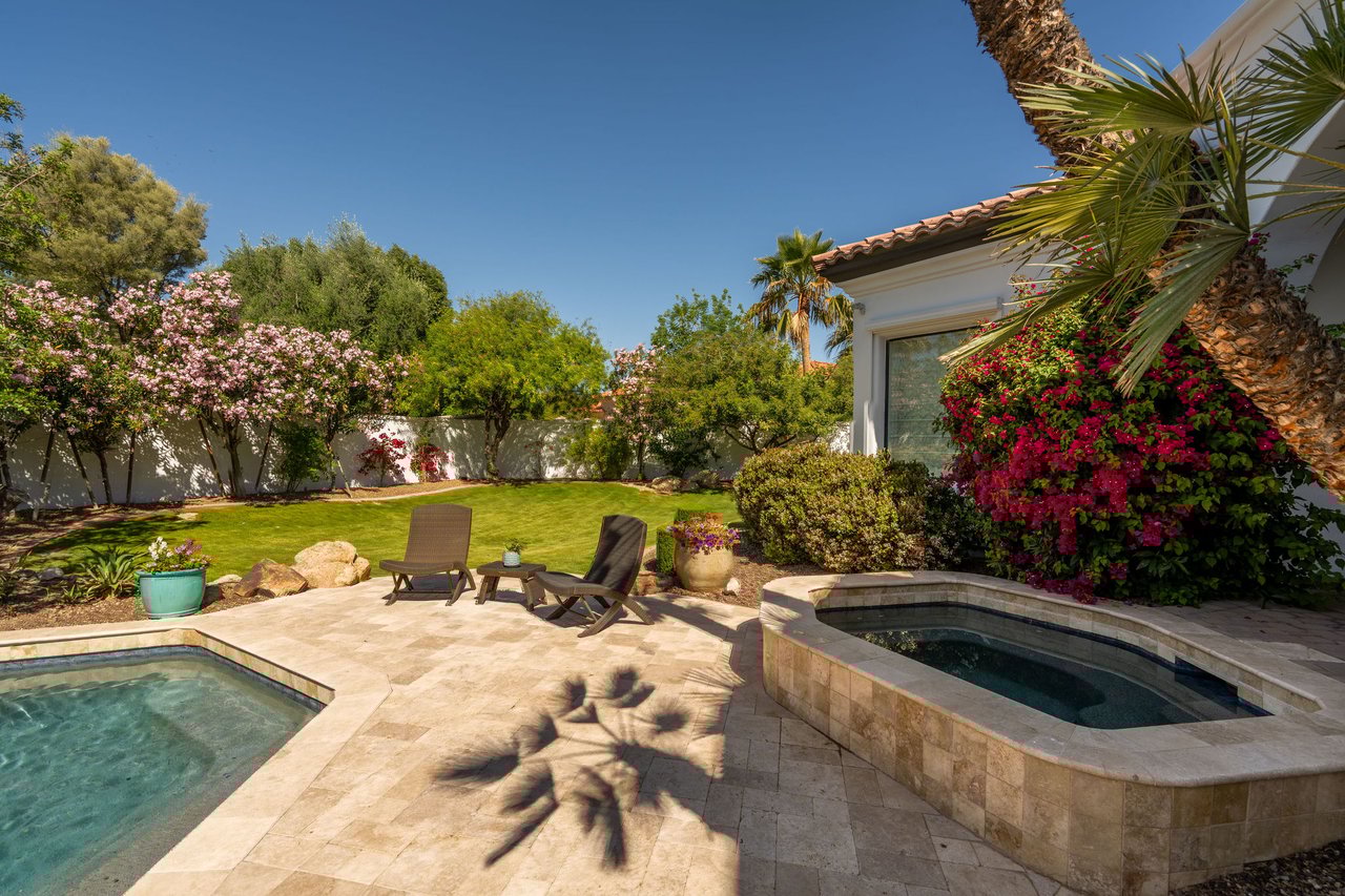 7115 E FOOTHILL Drive