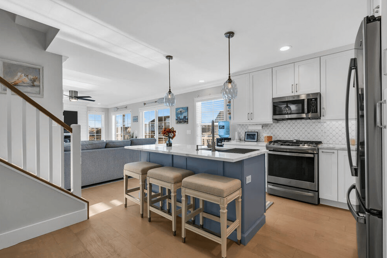 917 Jane Drive, Beach Haven West