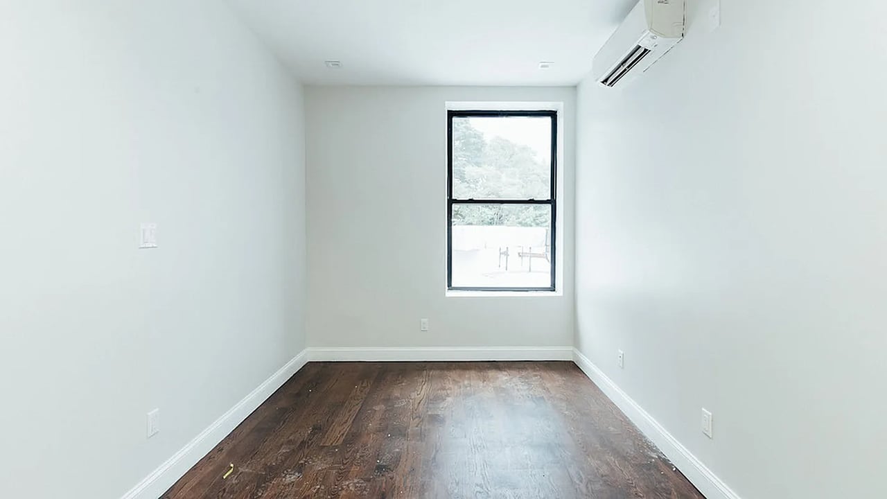 60-80 Myrtle Ave 3F