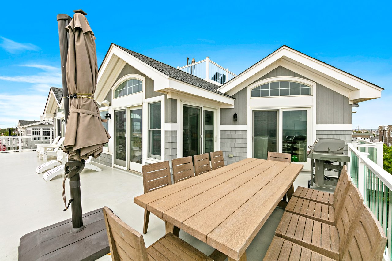 123 E. Colorado Avenue