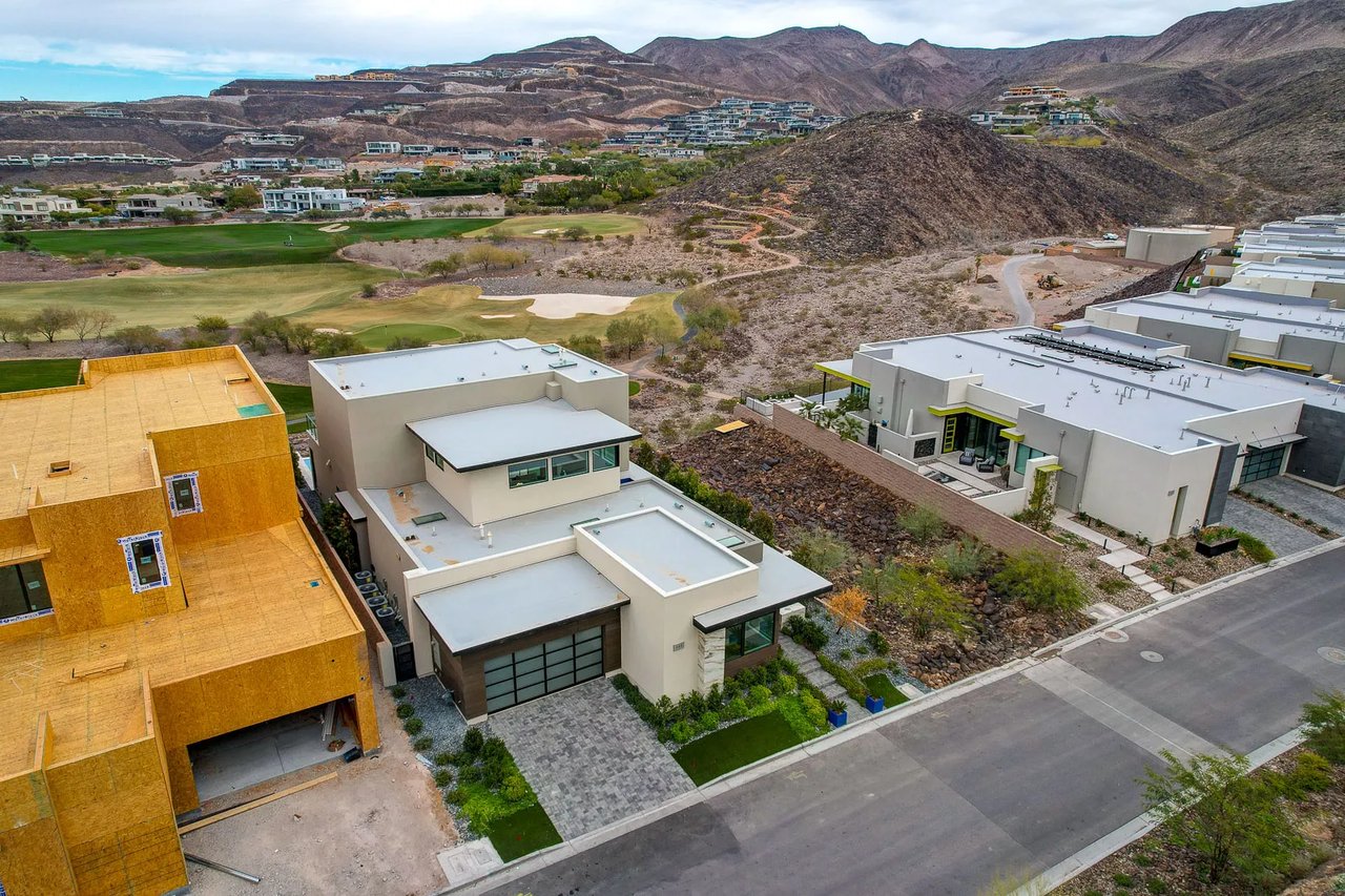 Modern Model Home for Sale in MacDonald Highlands