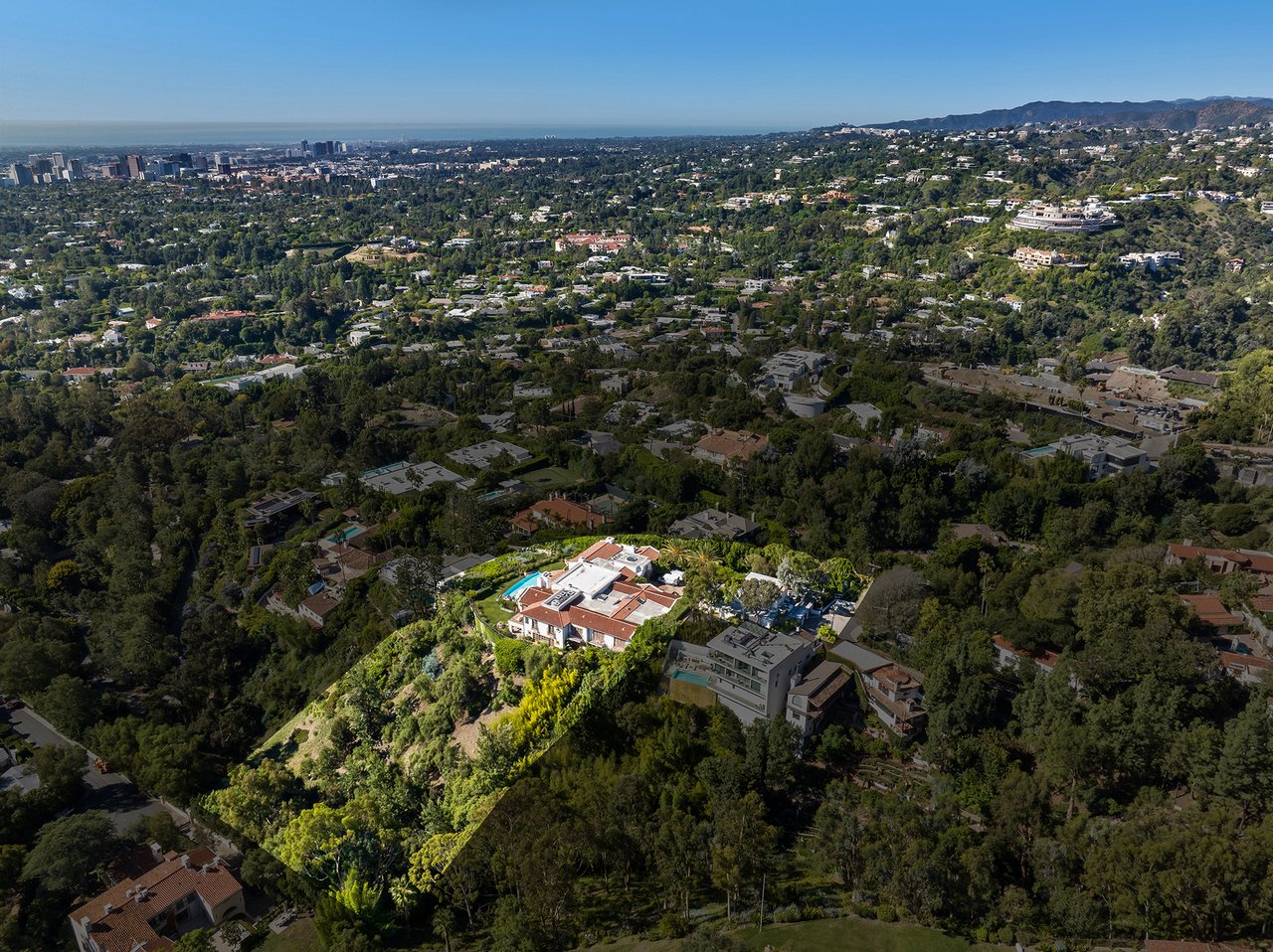 1310 Tower Grove & 9892 Beverly Grove, Beverly Hills