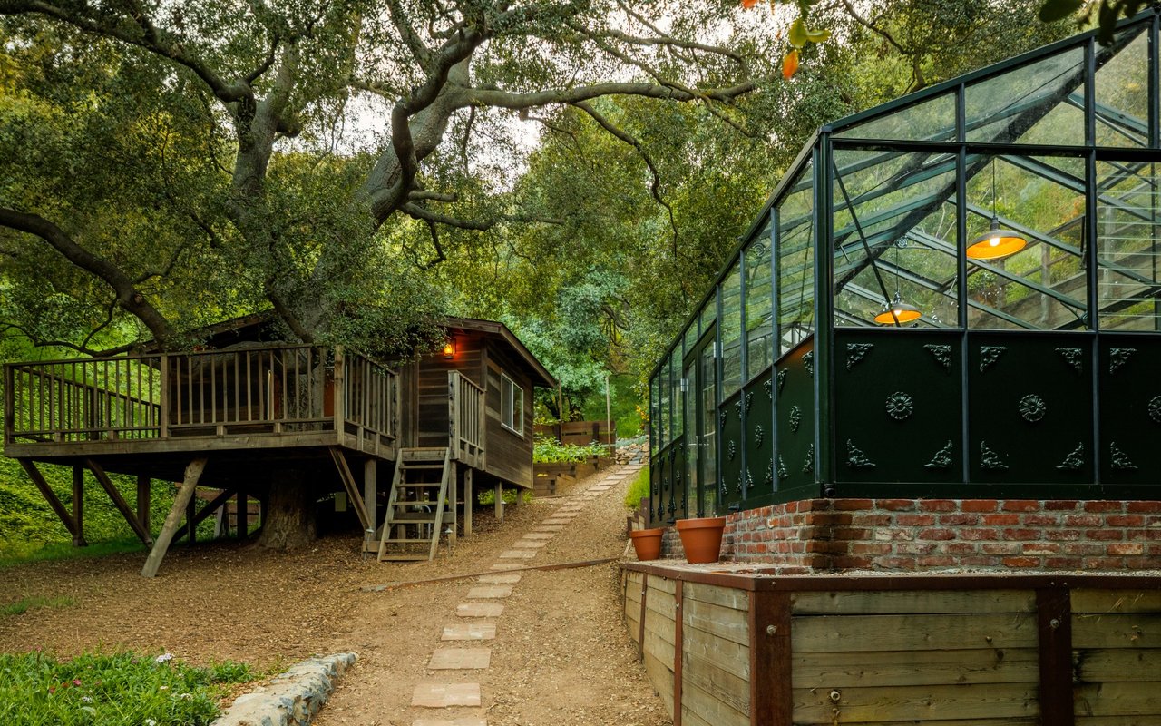 1900 Old Ranch Road, Sullivan Canyon