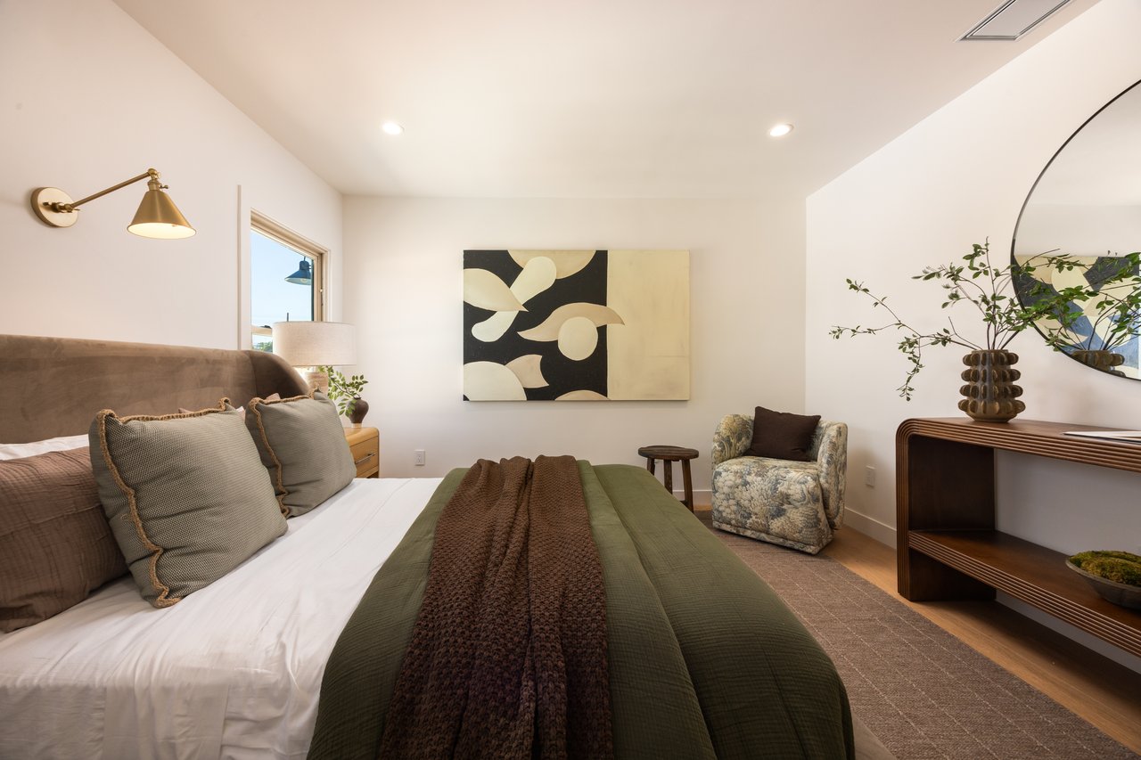 1807 Cochran Pl