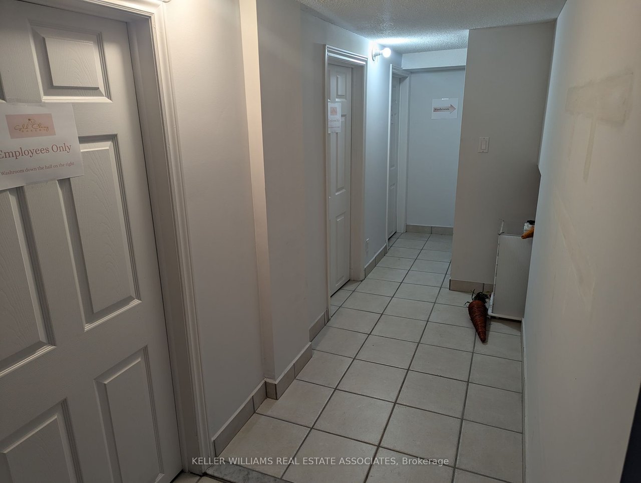 233 Lakeshore Rd E