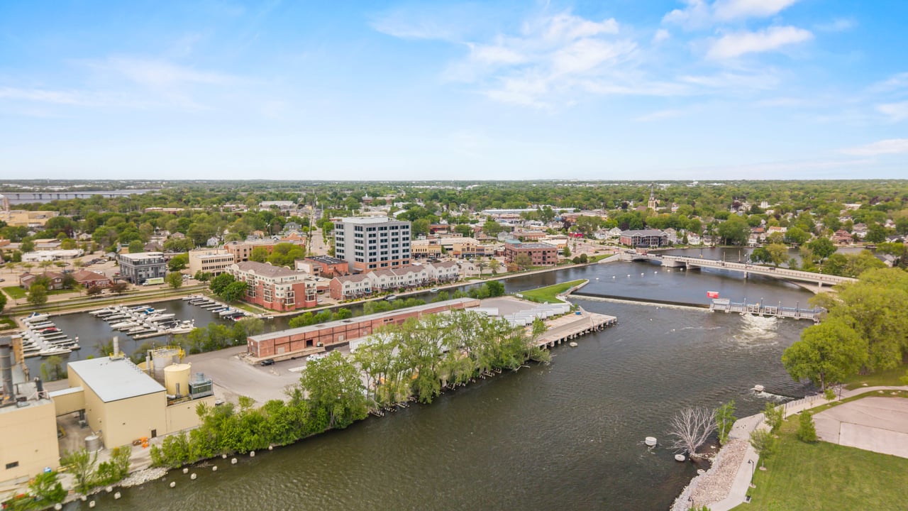 Menasha