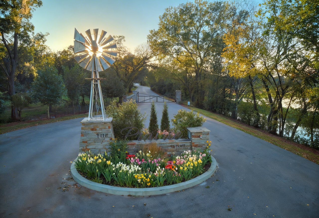 Listing of the Week: Modern Farmhouse Living on the Water in Arcadia’s Most Unique Gated Community - Wyatt Poindexter - The Agency