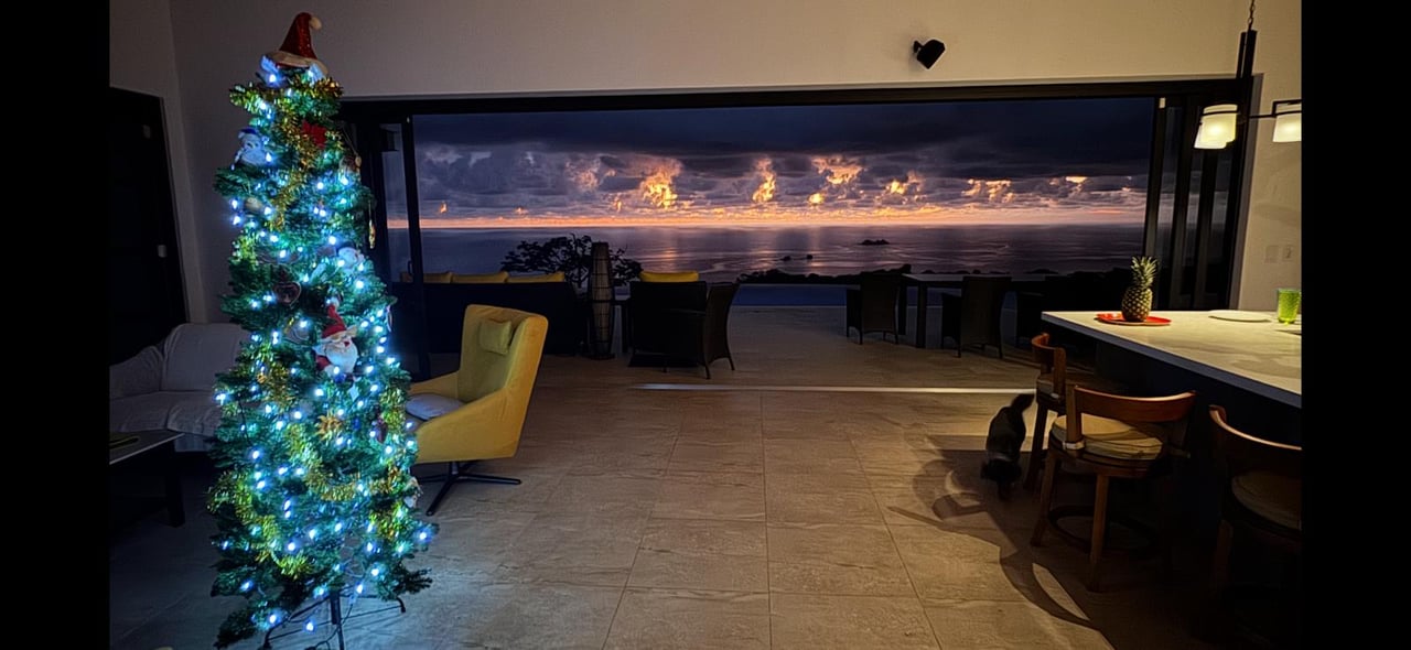Luxury Ocean View Home in Ojochal Costa Rica | Infinity Pool & Sunset Views