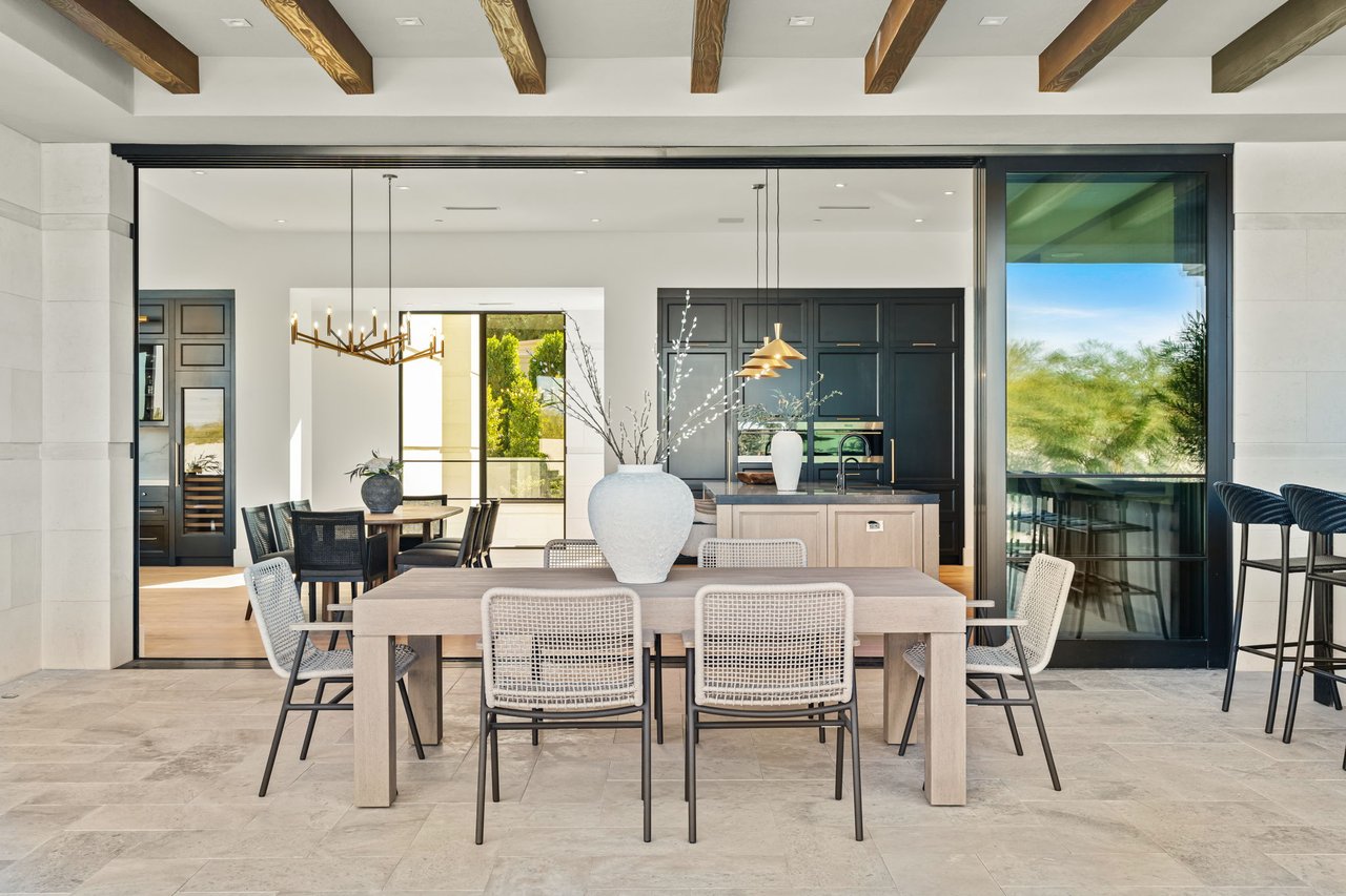 New Luxury Home in Paradise Valley, AZ