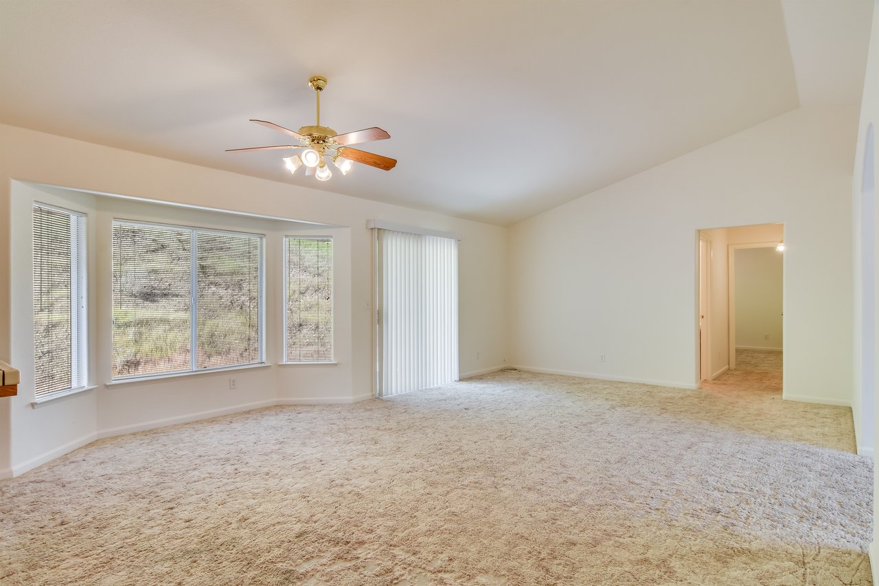 27557 Paradise Valley Lane Clovis California 93619