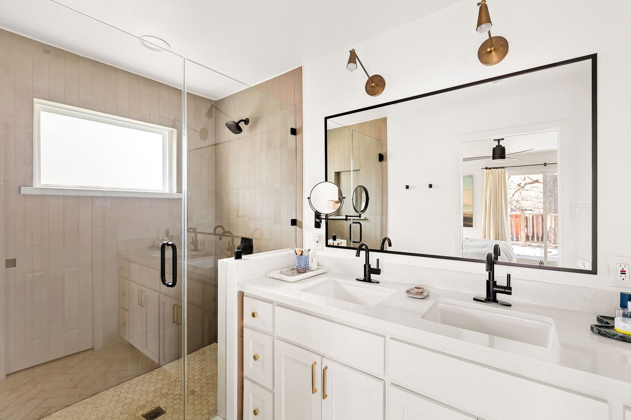 4701 Travis Country Circle