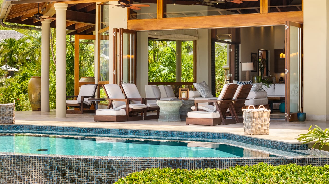 Aquamare Beachfront Villa