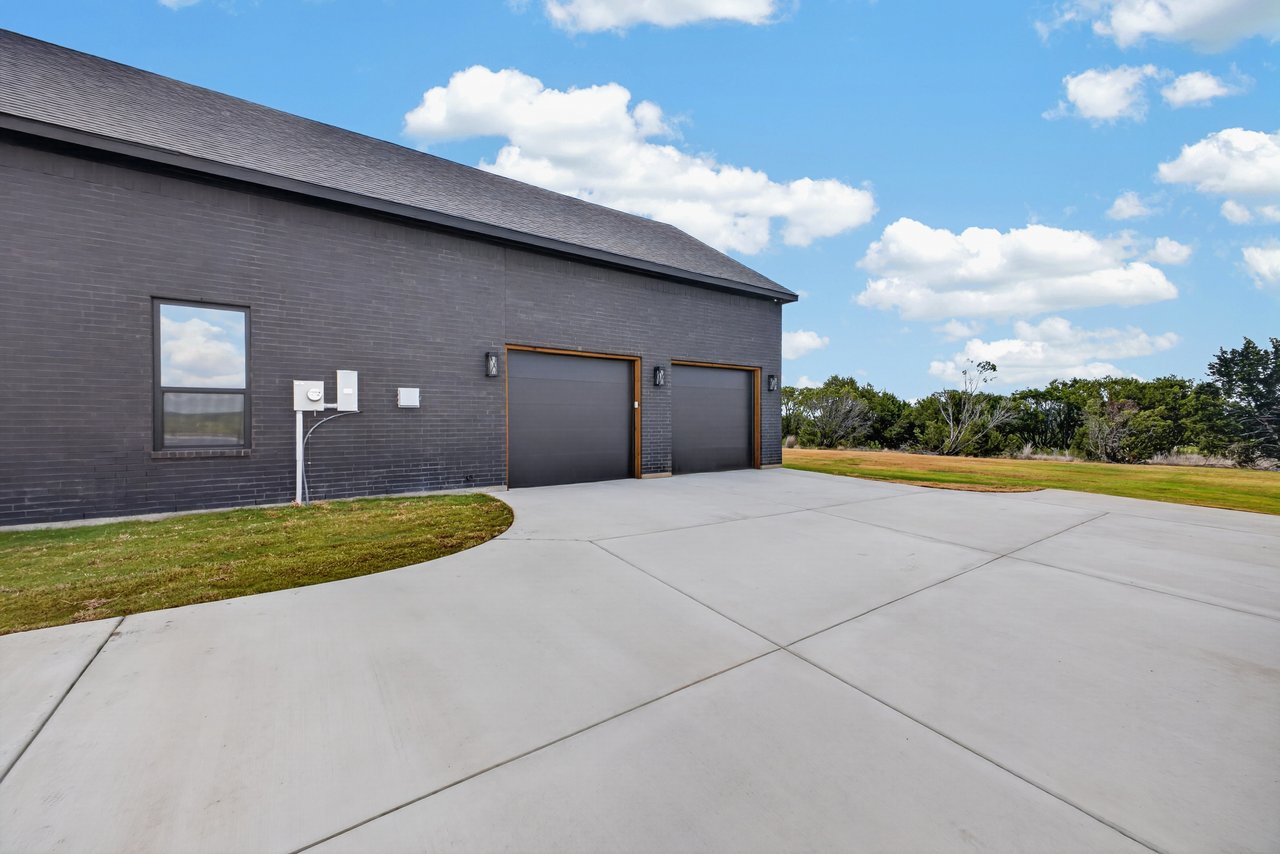 1091 Barton Ranch Road 
