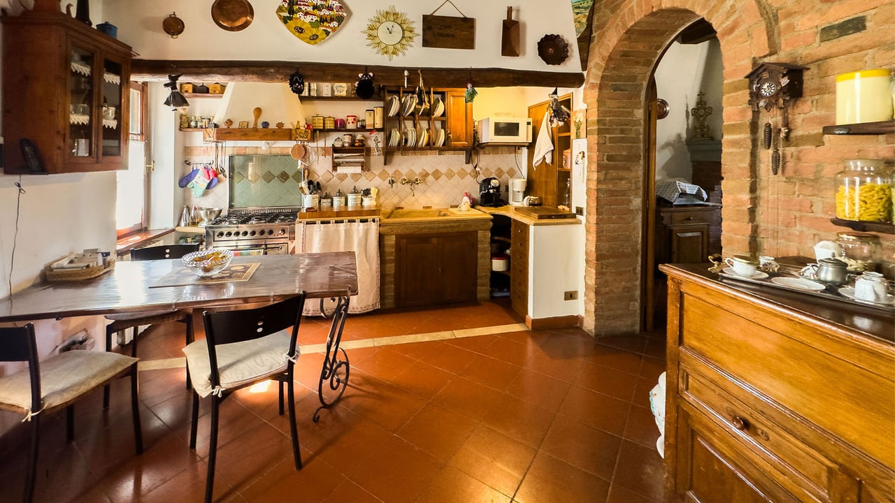 DIMORA SUL CAMMINO DEL CHIANTI