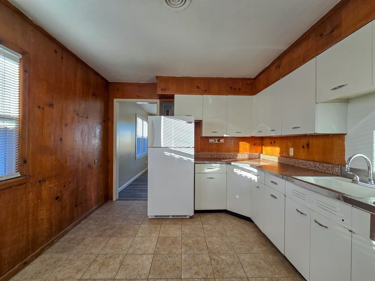 413 W Burns, Shawnee, OK 74801