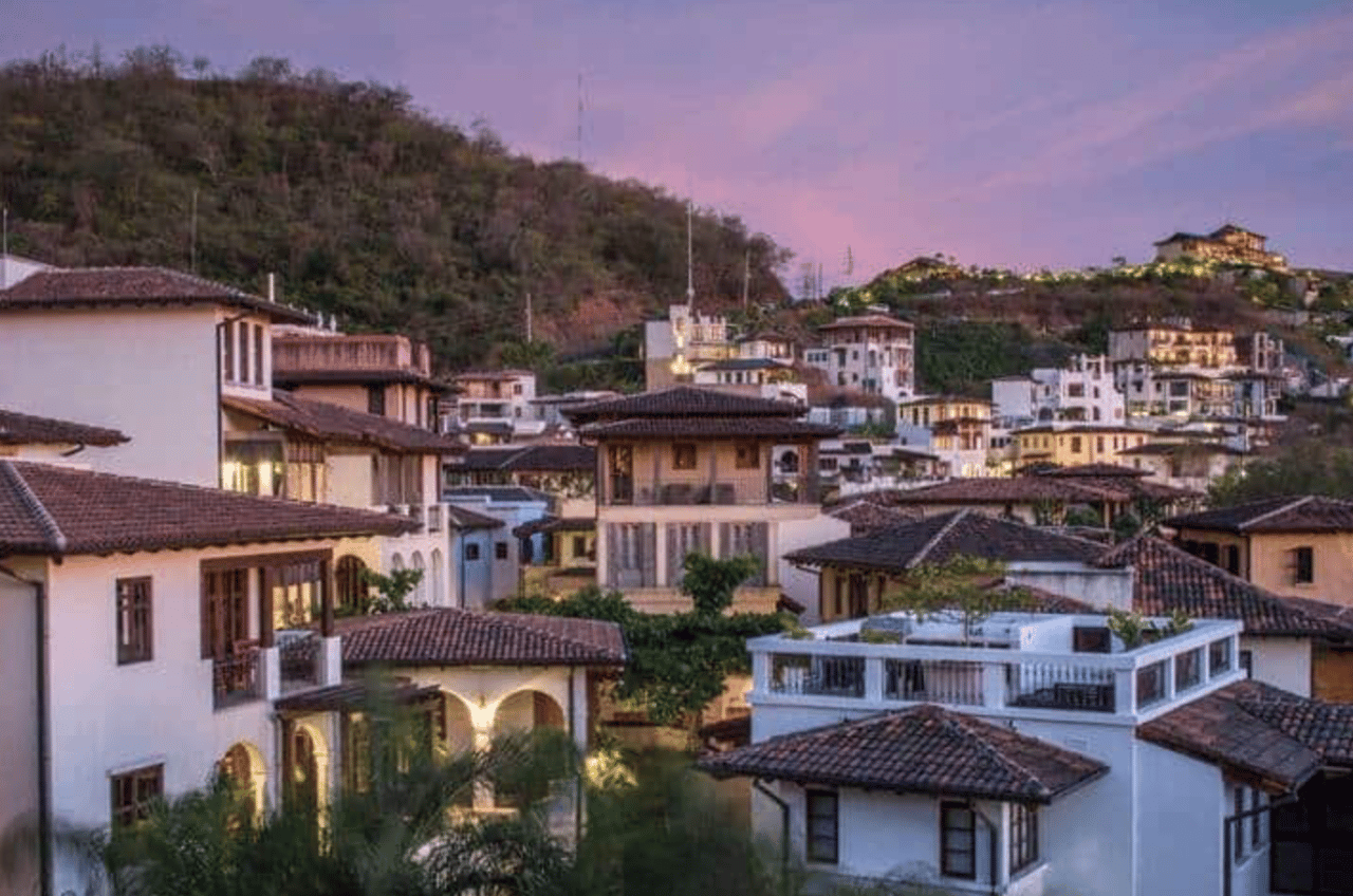 27 Cartagena, Las Catalinas