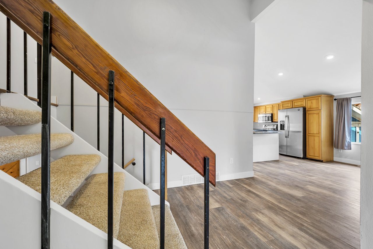 5109 Mira Loma Circle