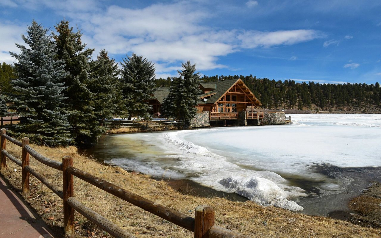 Snowshoe Springs
