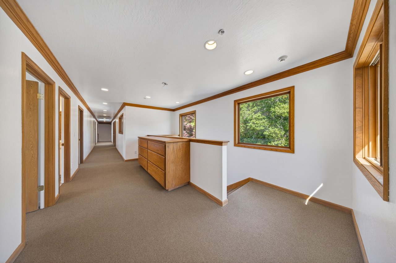 Expansive & Private Novato Estate
