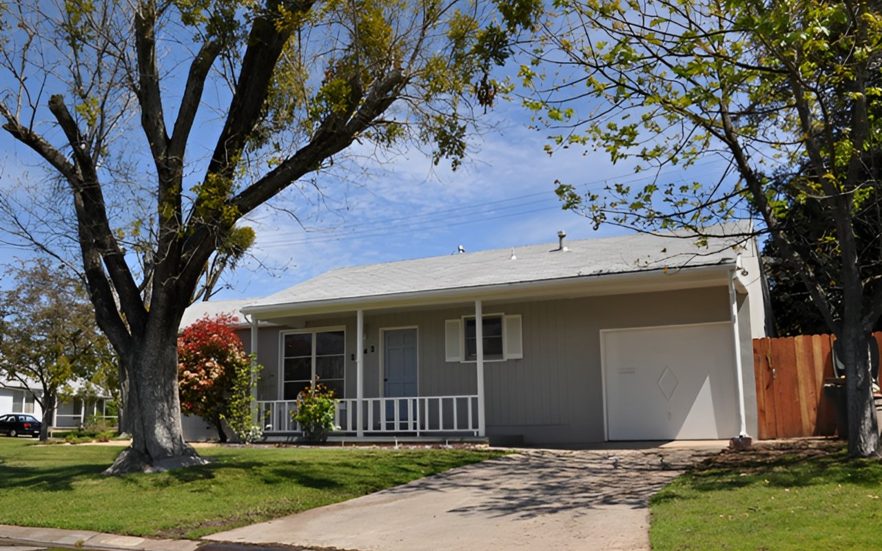 2342 Cathay Way Sacramento, CA 95864 for Sale!