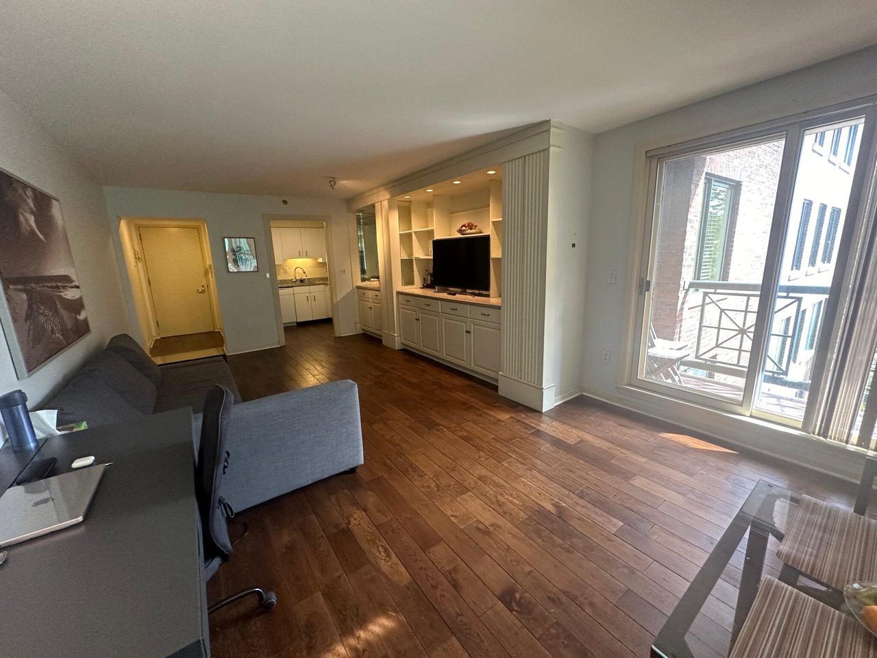 10 Rogers Street # 403