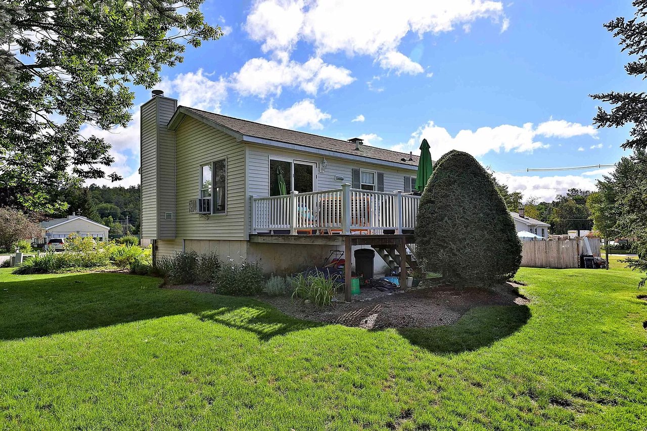 Adorable Split-Level Ludlow Ranch