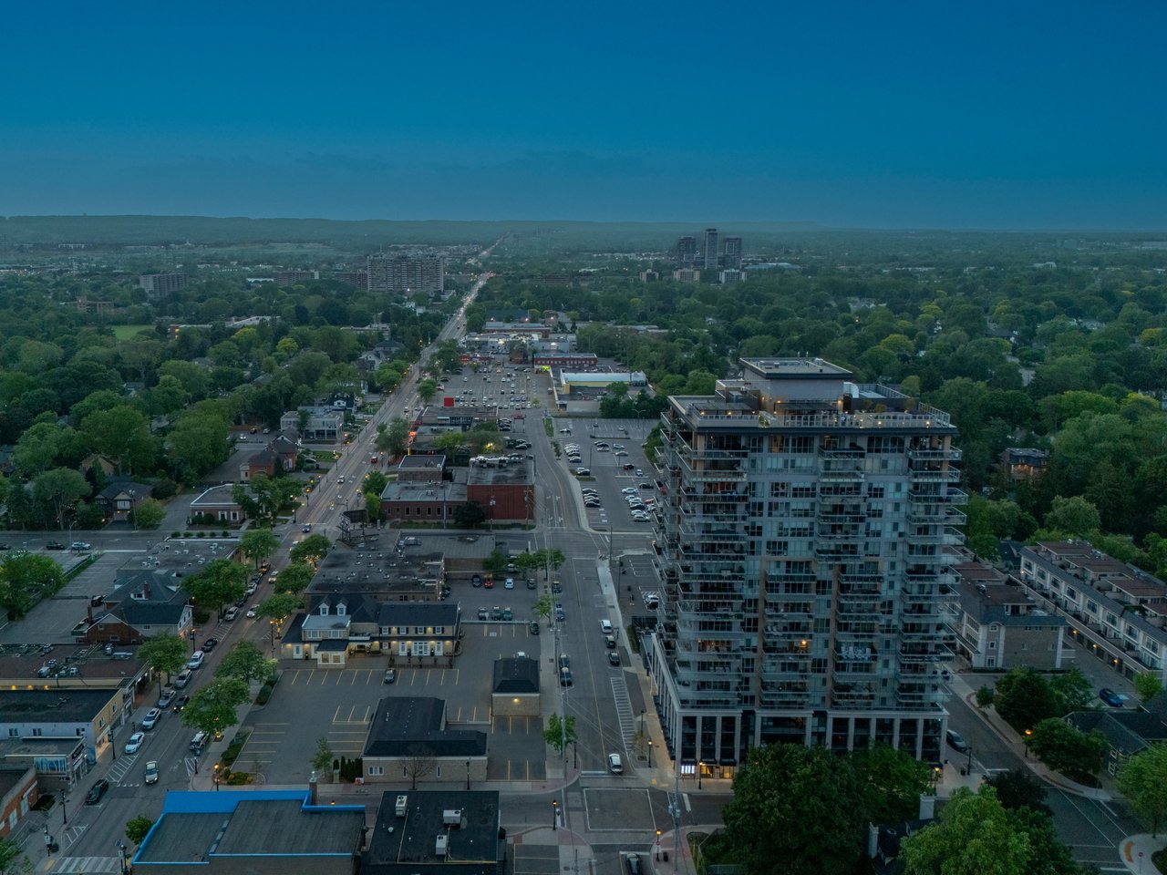 2201-2007 JAMES Street, Burlington
