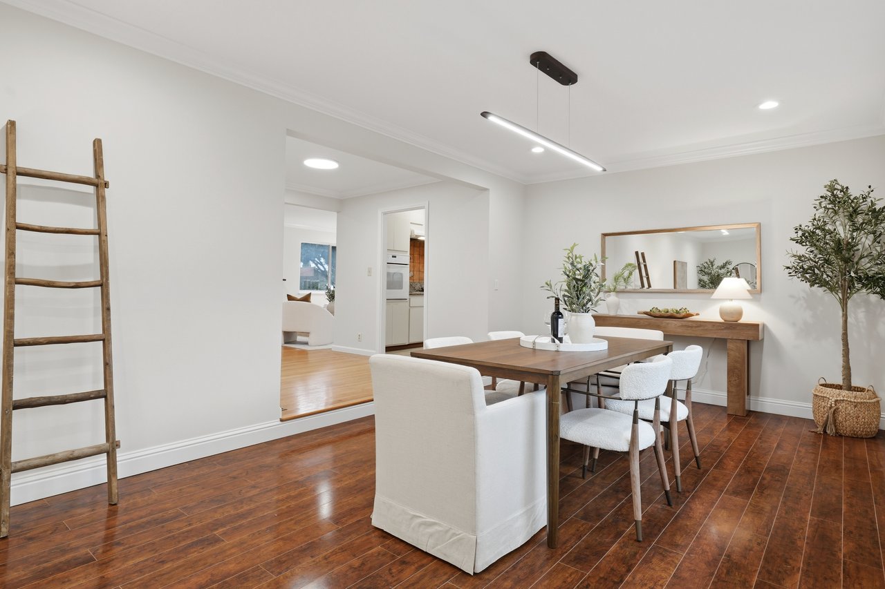 3240 Santa Maria Avenue