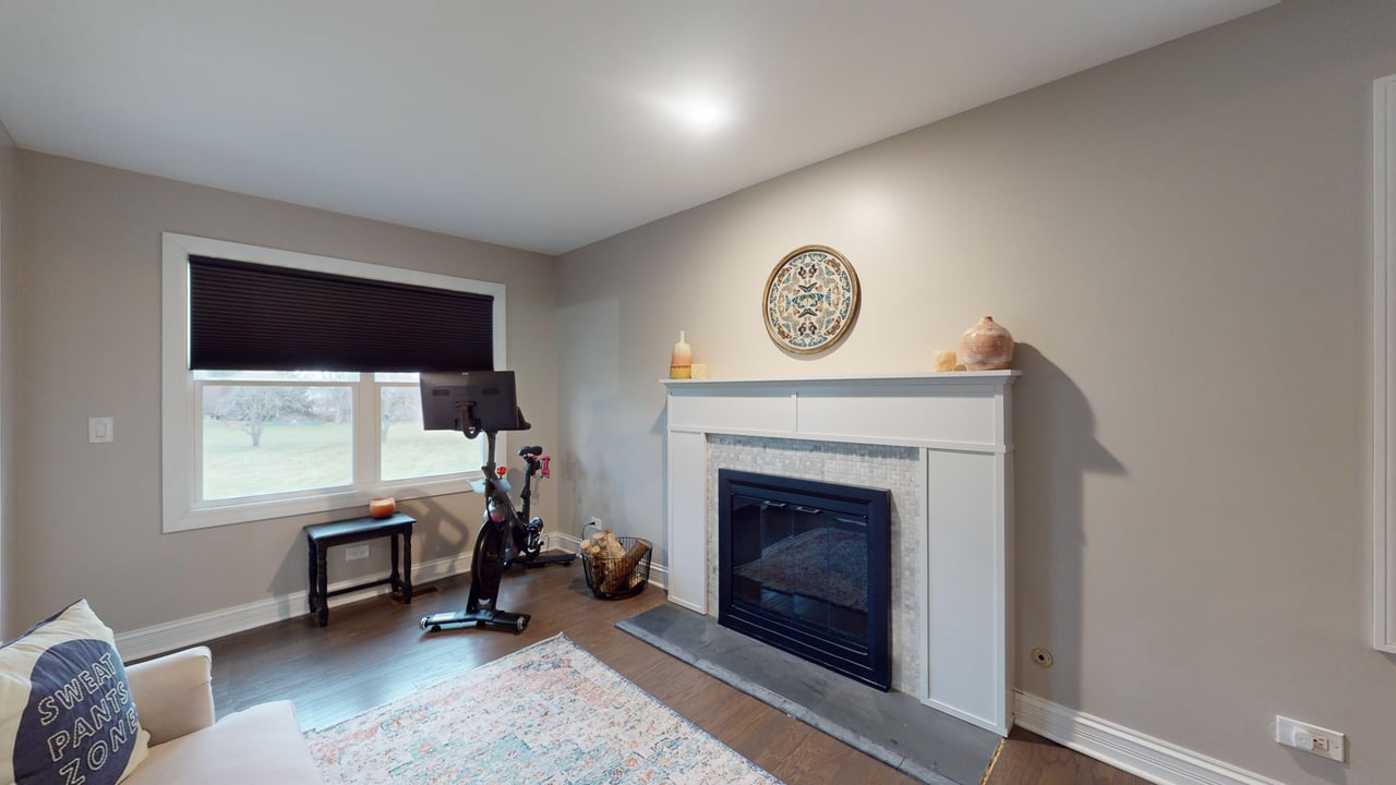 7N108 Hastings Dr 
