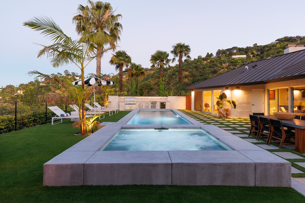 10965 Wrightwood Ln, Studio City 