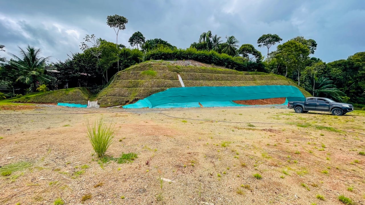Prime Commercial Development Opportunity with Multiple Building Sites