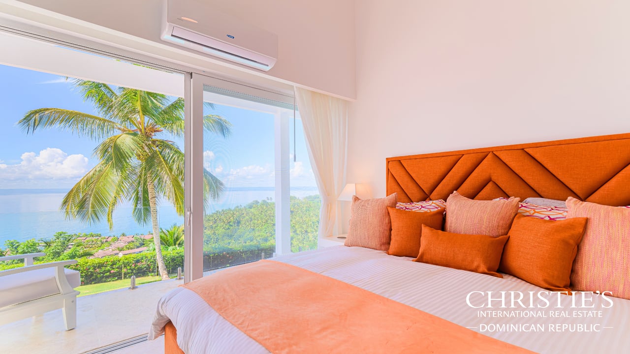 Luxury Ocean View Villa in the Puerto Bahía Resort Community