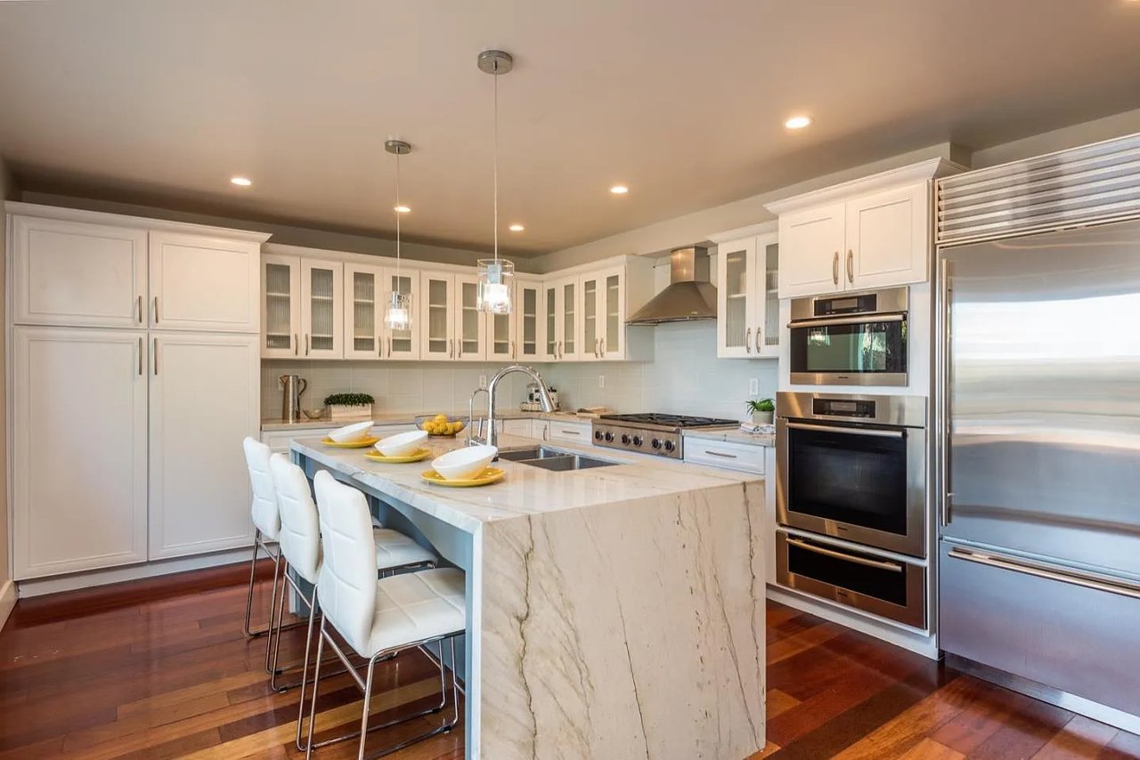 2604 Somerset Dr