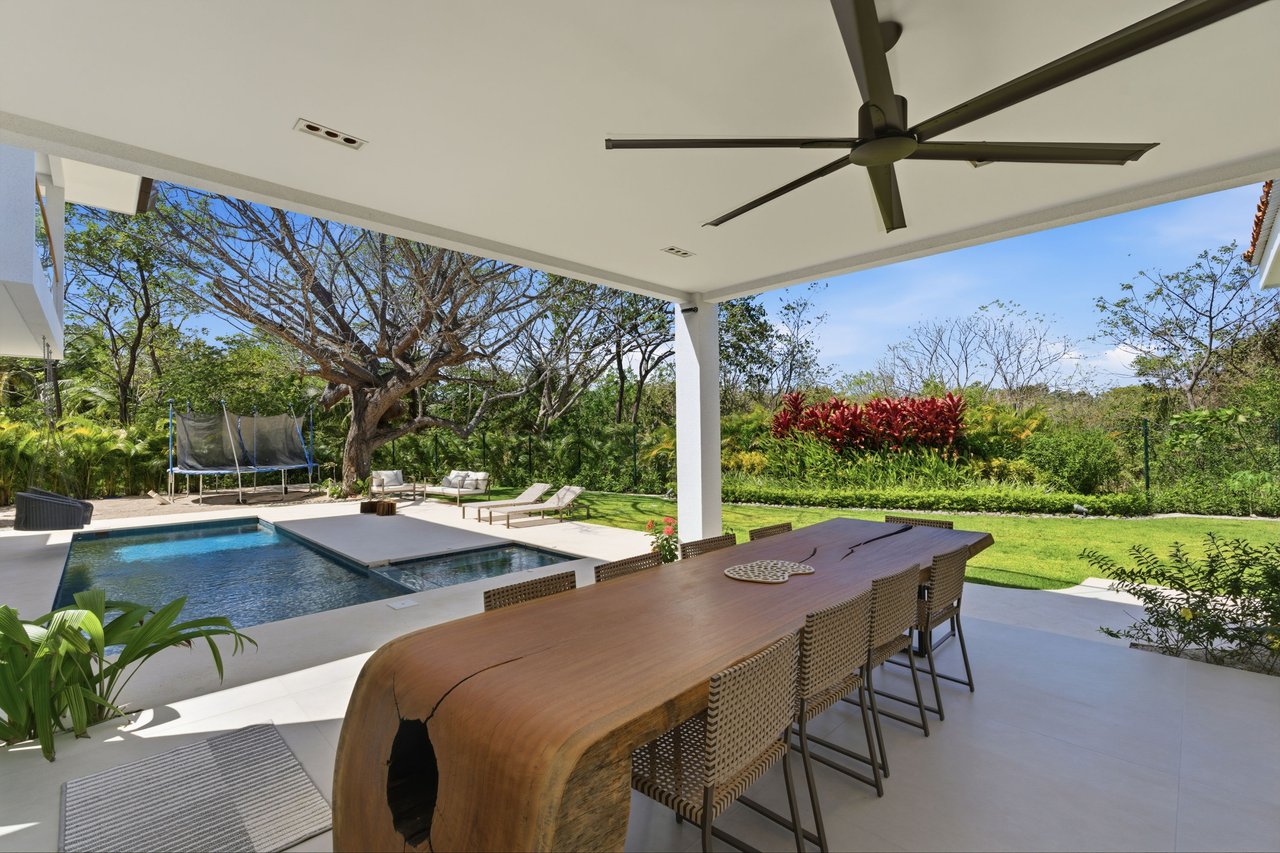 Casa Estrella de Mar | Luxury 5-Bedroom Beachside Home for Sale in Las Golondrinas, Hacienda Pinilla