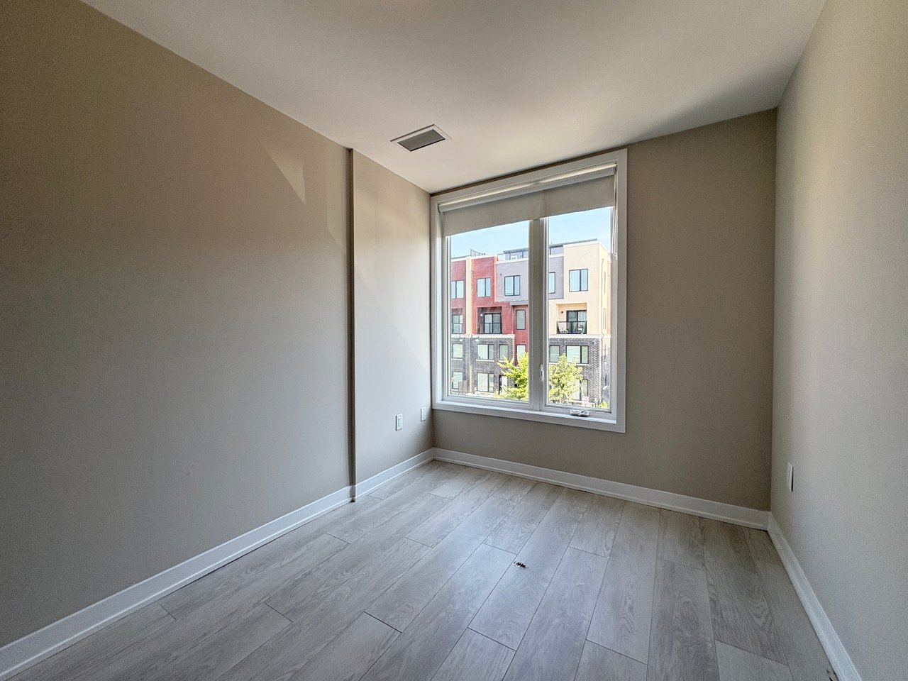 3401 Ridgeway Drive Unit: 307