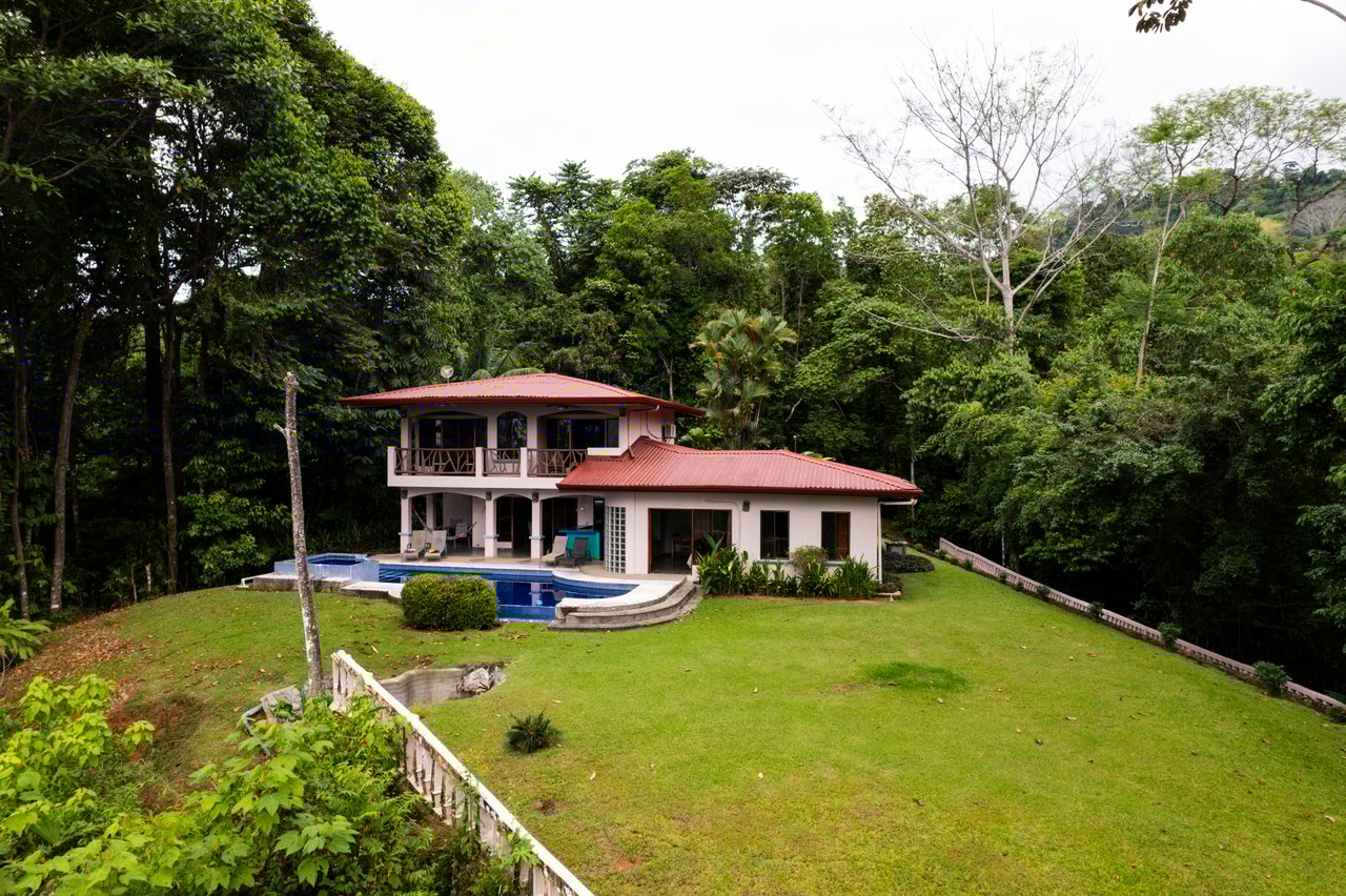 Ocean View home in Ventanas with Privacy