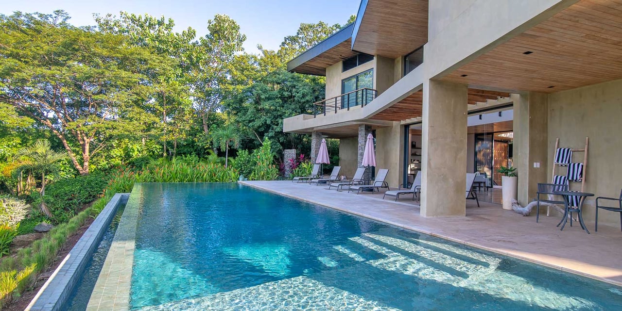 Dos Monitos | Luxury Oceanview Compound Near Playa Grande